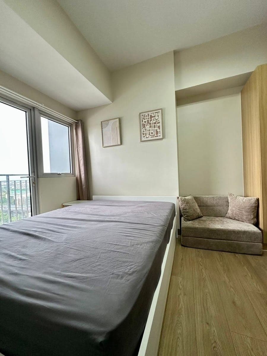 **FOR LEASE: Studio Unit at Vion Tower, EDSA cor. Chino Roces, Makati City** - photo 3