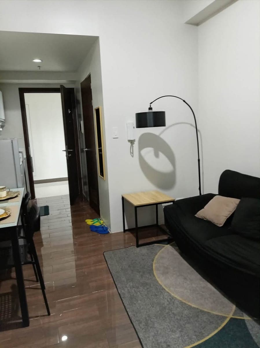 FOR LEASE: 1BR with Balcony at Air Residences, Makati - photo 4
