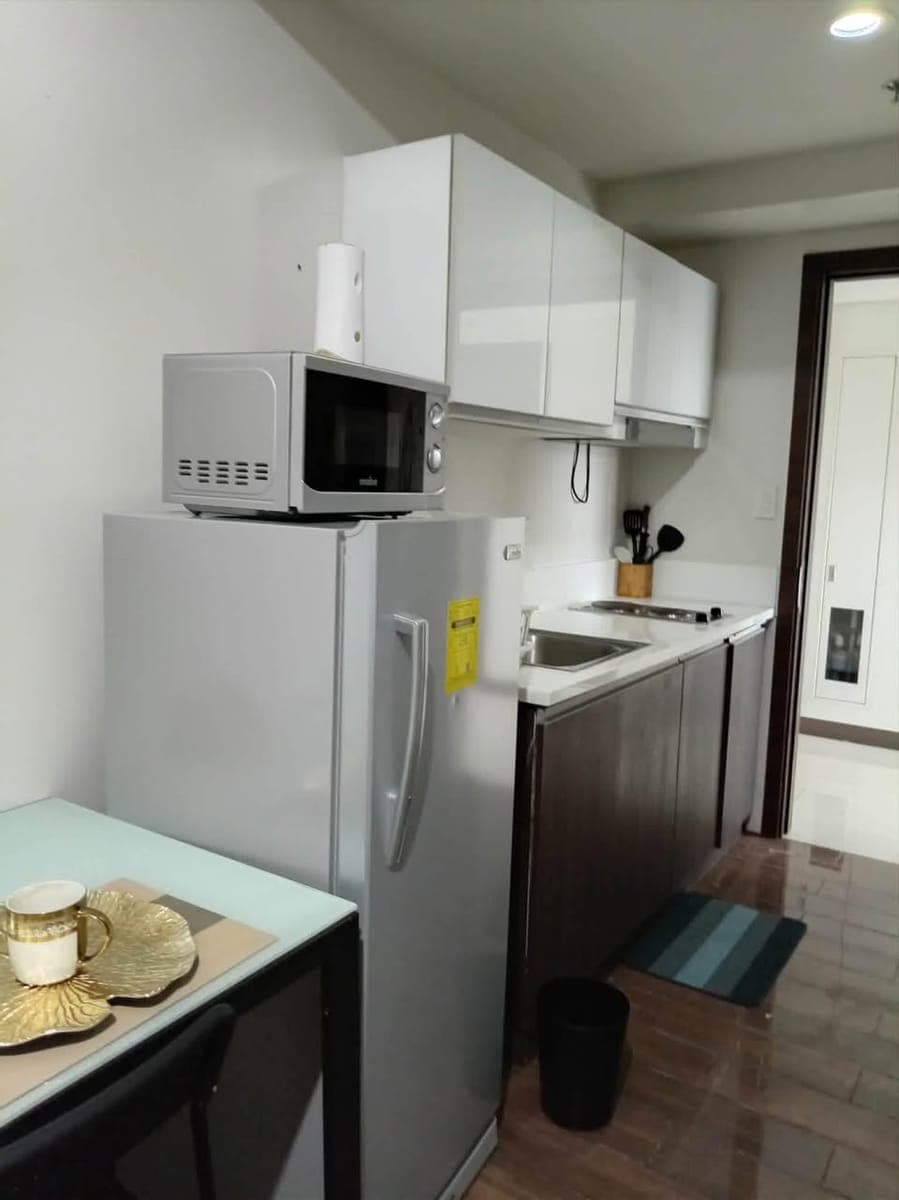 FOR LEASE: 1BR with Balcony at Air Residences, Makati - photo 5