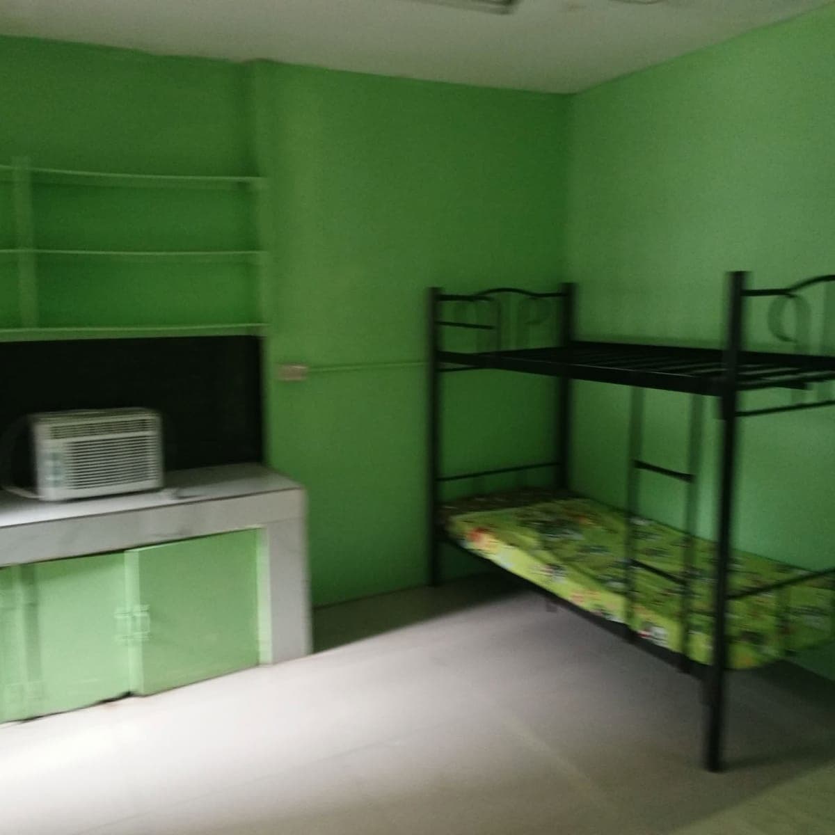 Big Room/Studio For rent. - photo 1
