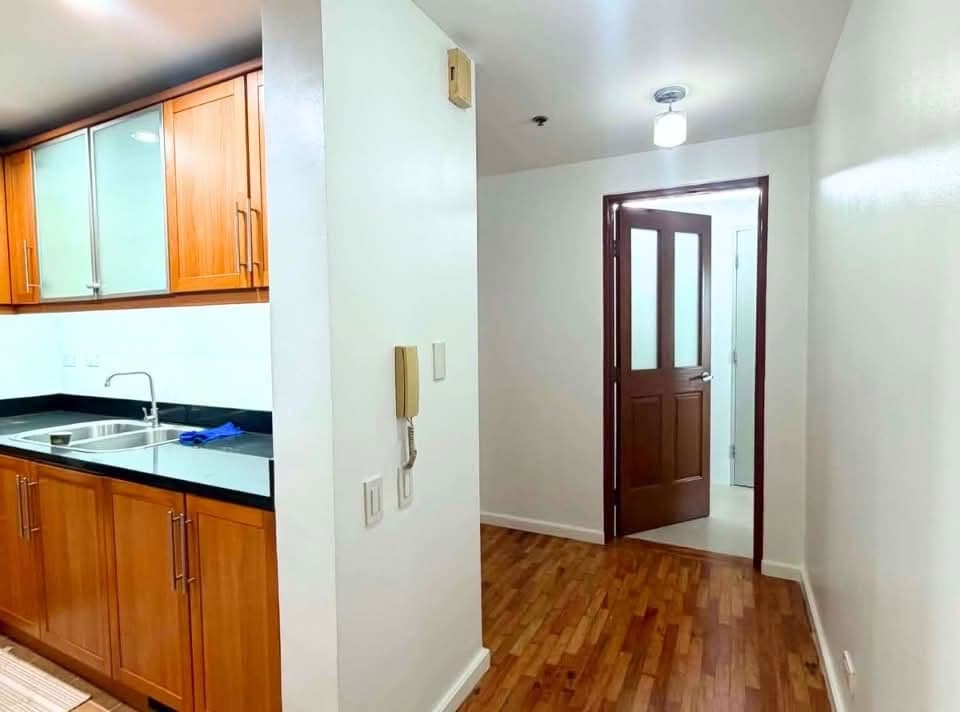 # ***FOR RENT: ONE LEGAZPI PARK *** - photo 5