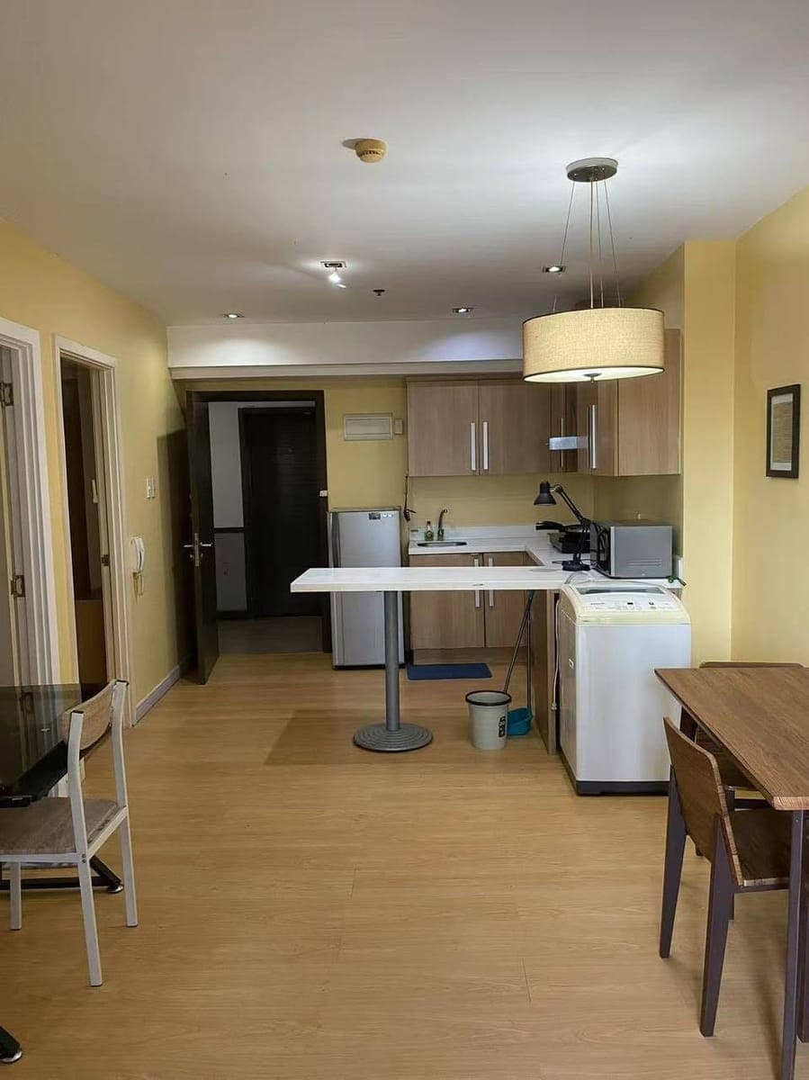 🏙️ FOR LEASE – Knightsbridge Residences, Makati 🏙️ - photo 3
