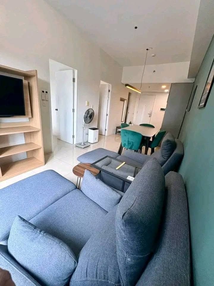 𝐅𝐎𝐑 𝐑𝐄𝐍𝐓 Condo Unit at 100West Makati - photo 3