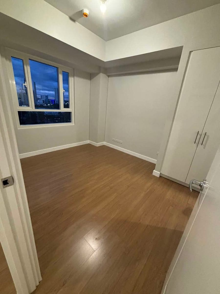 For Rent/Sale: - photo 2