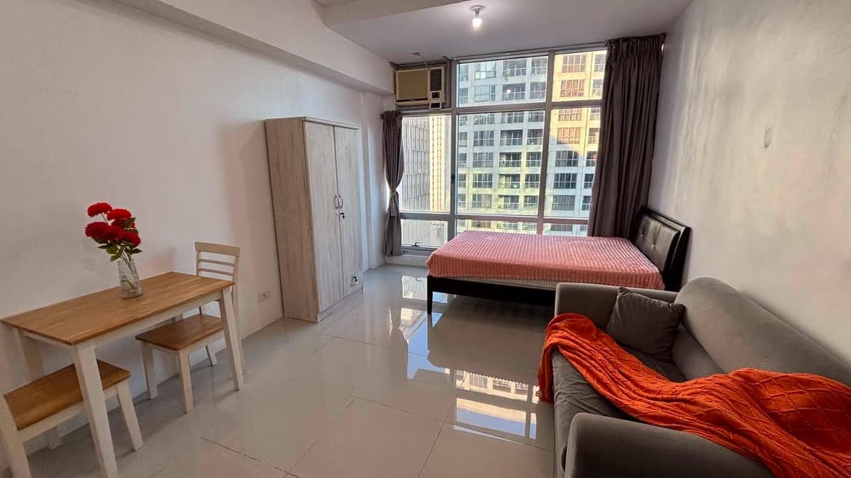 # FOR RENT - photo 2