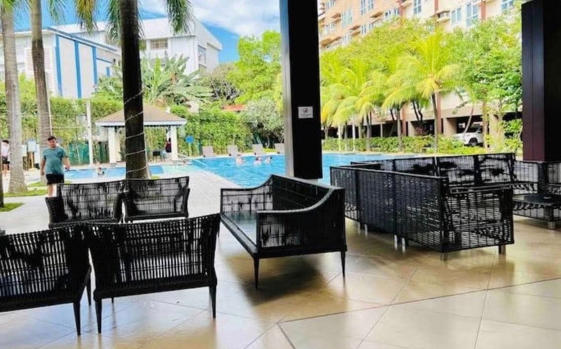 For Rent 2 Bedroom Condo Unit - photo 2