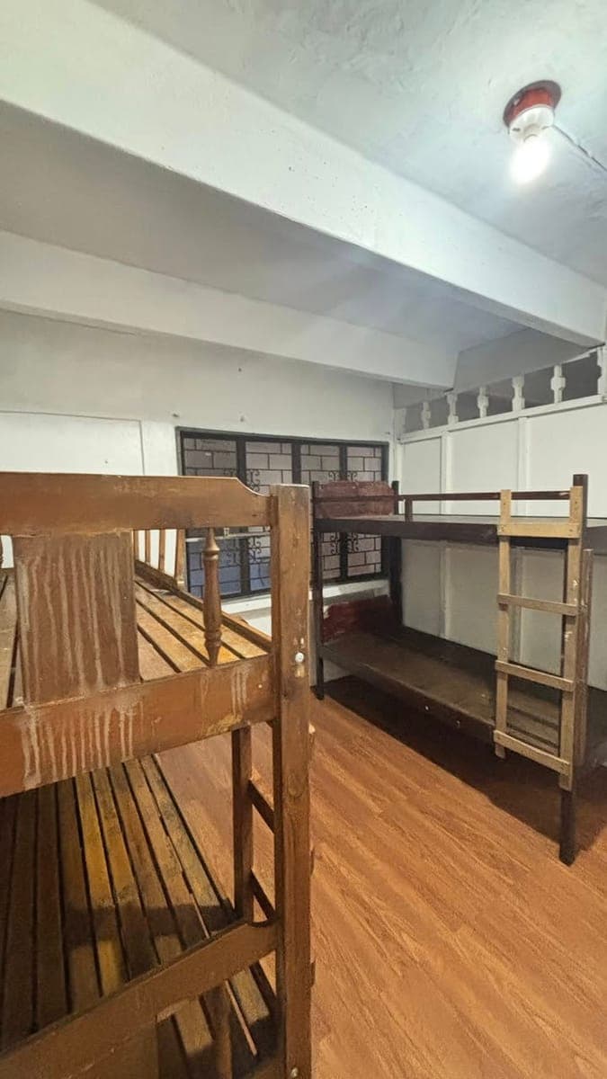 MALE BEDSPACE – READY FOR MOVE IN - photo 1