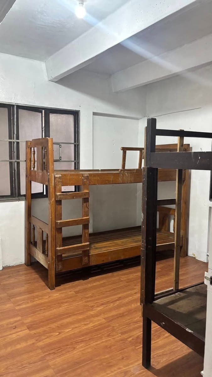 MALE BEDSPACE – READY FOR MOVE IN - photo 2