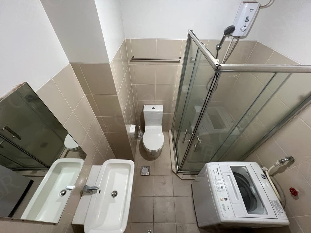 **Fully Furnished Studio Unit For Lease at Paseo De Roces ** - photo 4