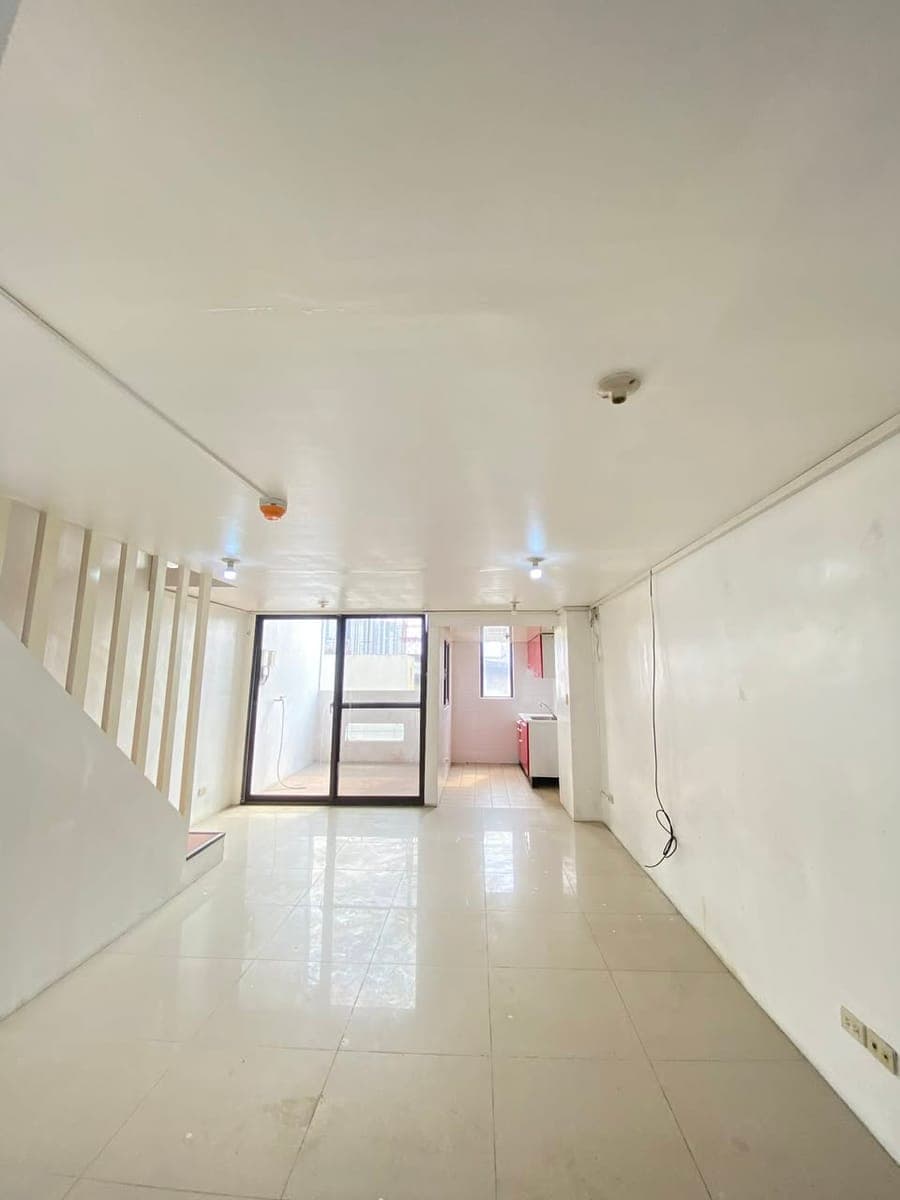 FOR RENT: 2 BEDROOM RESIDENTIAL UNIT - photo 2