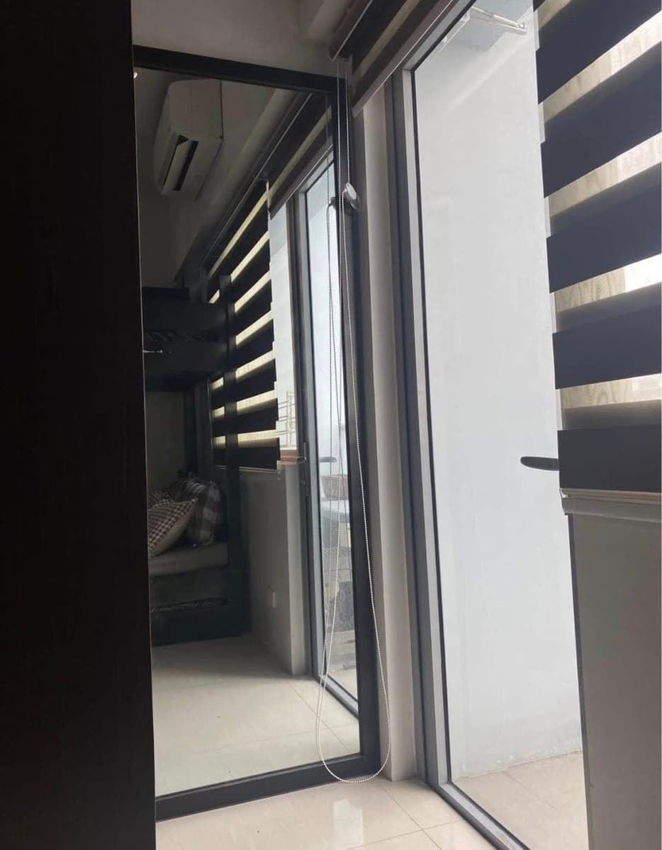 FOR RENT: ₱20,000/month. | Inclusive dues & Wifi - photo 3