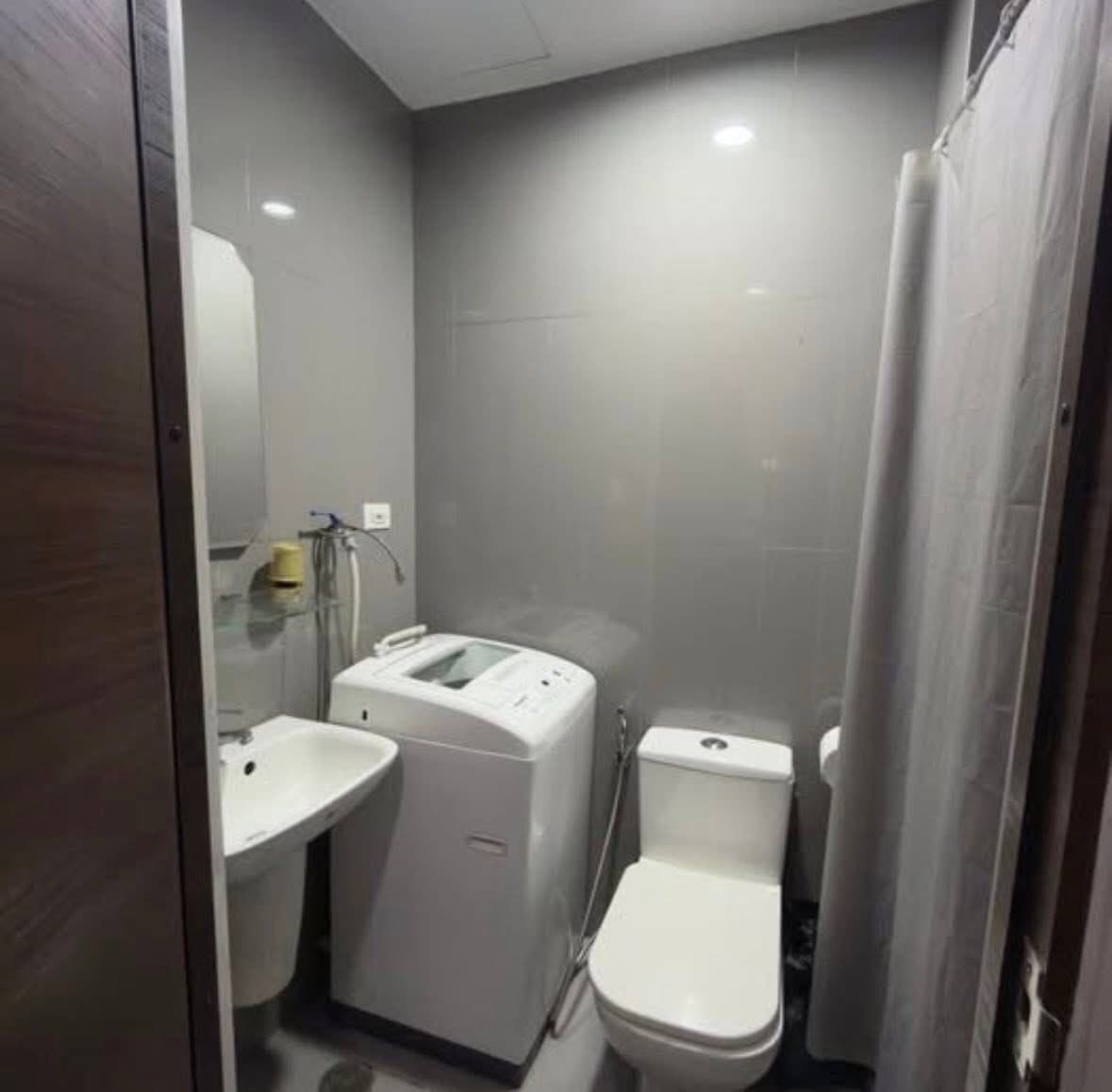 FOR RENT: ₱23,000/month. - Inclusive condo dues - photo 4
