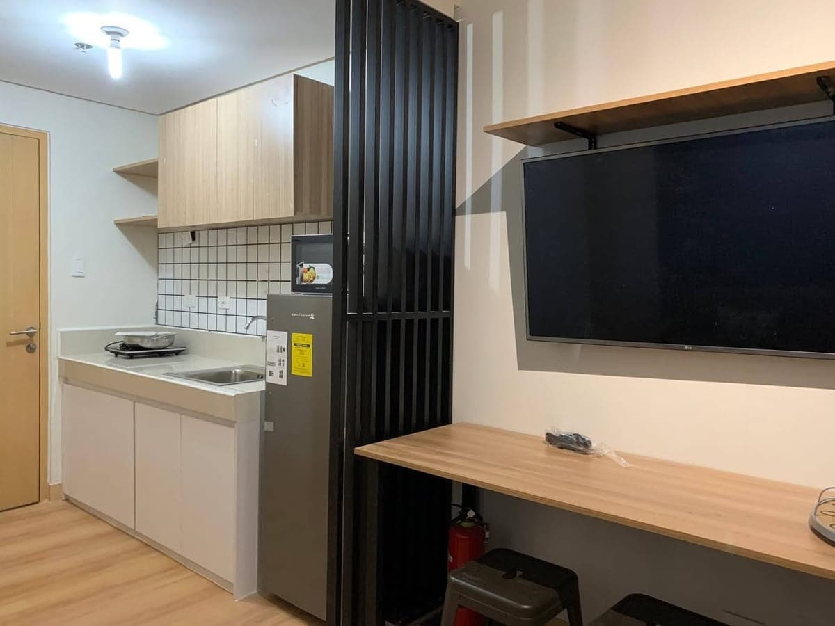 For Rent Fully Furnished condo studio unit at SMDC TREES Residences near SM City Fairview with unlim... - photo 2
