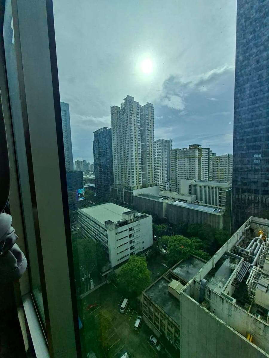 Big 1bedroom unit 45sqm makati condo Near rcbc plaza and makati medical - photo 3