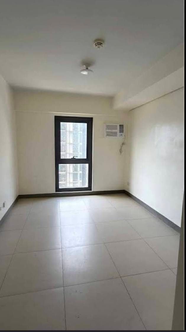 ‎🏩 FOR RENT!!! - photo 1