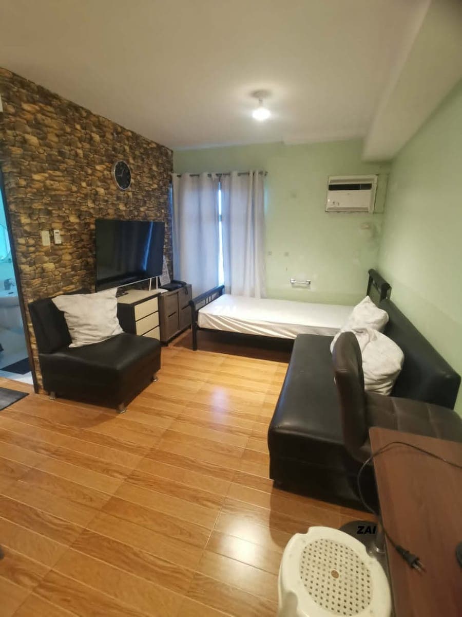FOR RENT/LEASE: - photo 1