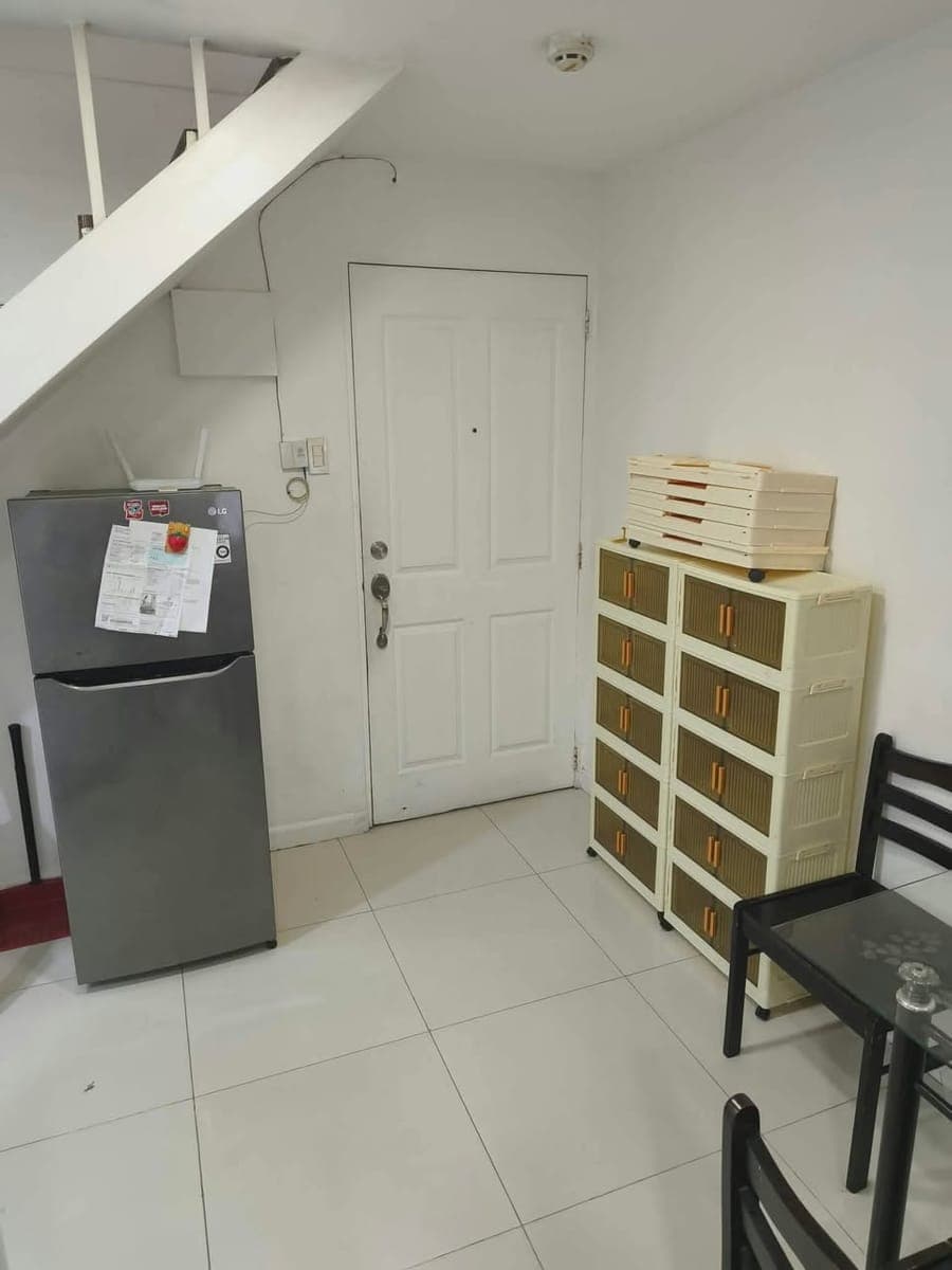2-bedroom condo for rent in Makati (38sqm) - photo 2