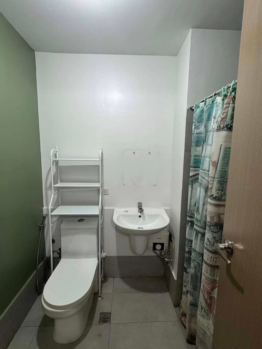 CONDO UNIT FOR RENT - photo 5
