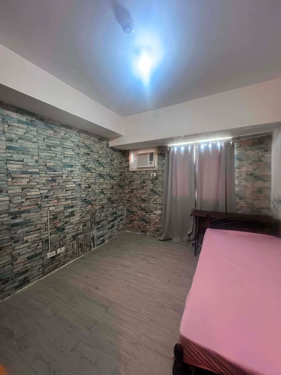 FOR LEASE: - photo 2