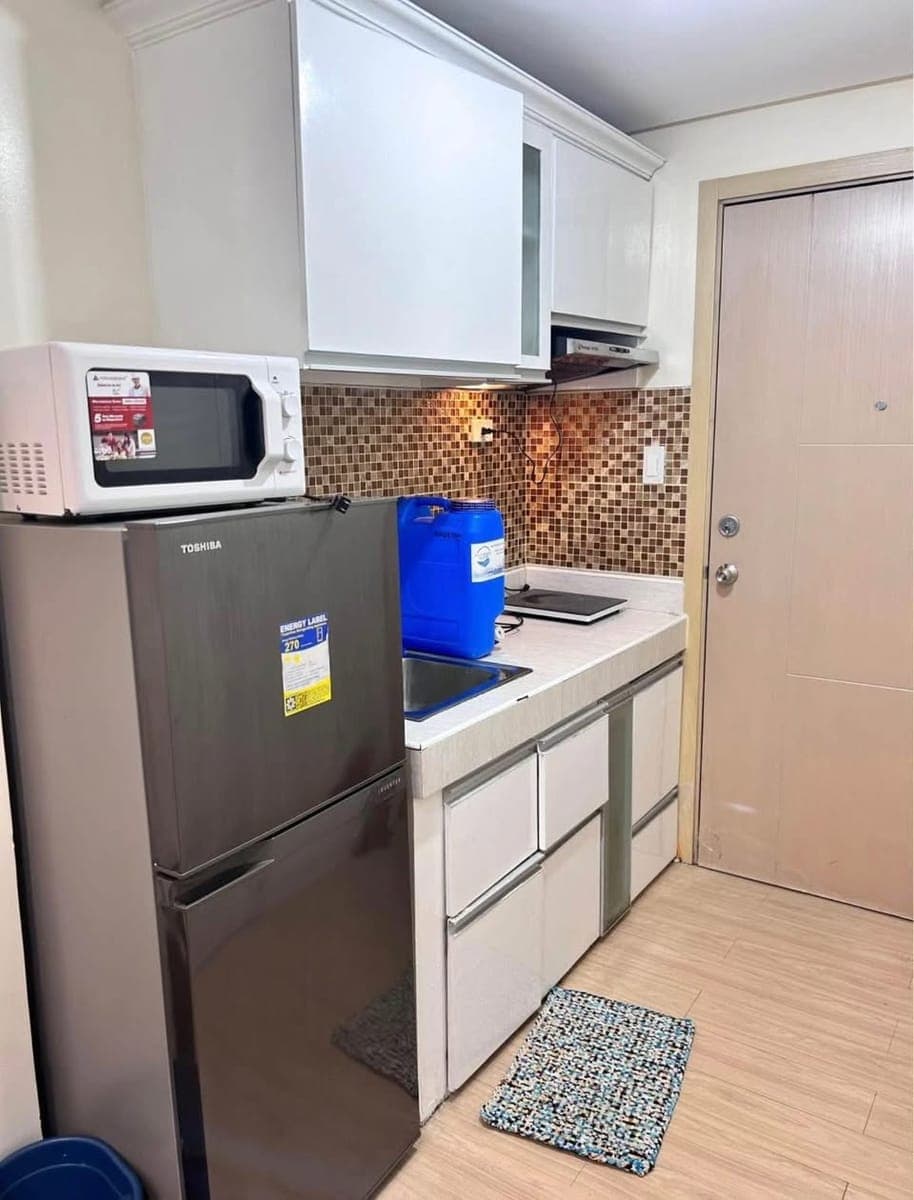 FULLY FURNISHED STUDIO UNIT FOR LONG TERM RENT - photo 2