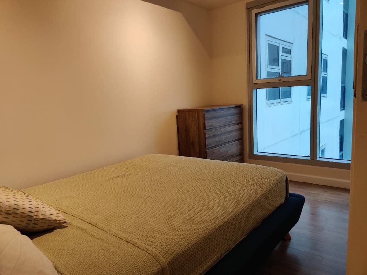 **For lease:** - photo 5