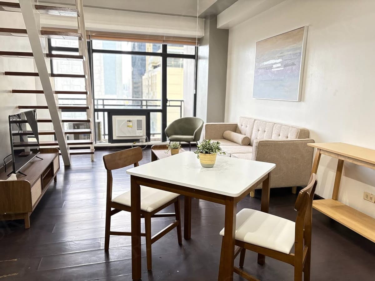 **Fully Furnished One Bedroom Unit w/ Parking For Lease at Gramercy Residences** - photo 1