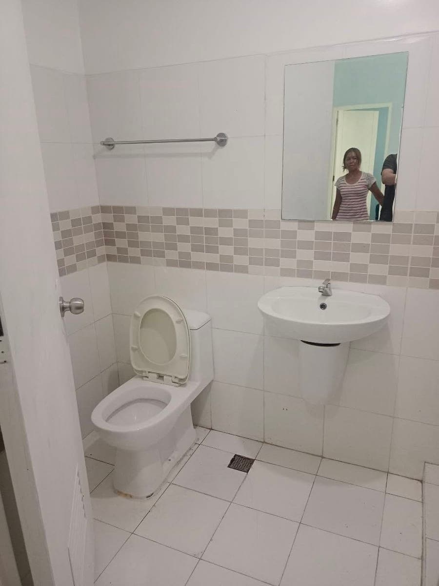 🏙️ FOR RENT | 1-Bedroom Unit | Exchange Regency, Ortigas | Ready for Move-In - photo 4