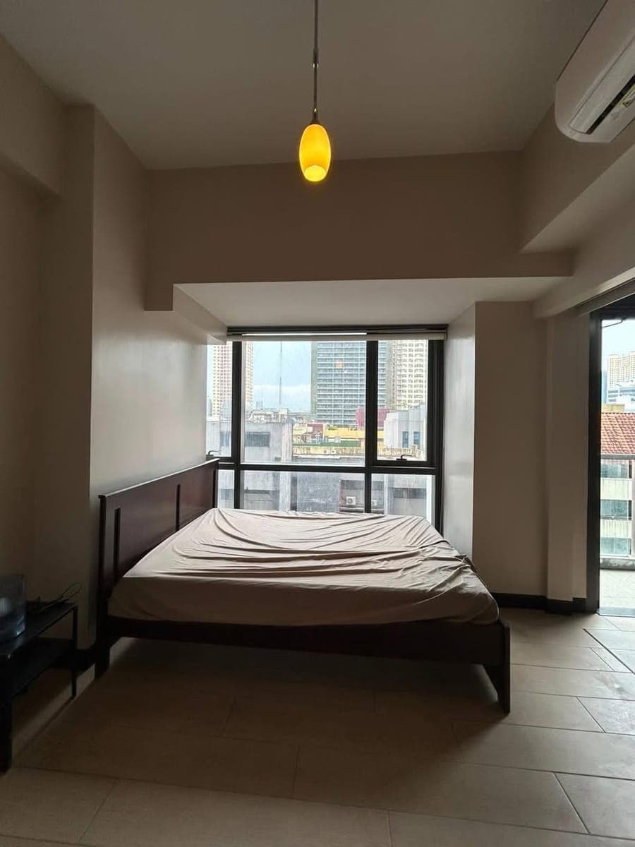 🚨 FOR RENT: 42sqm 1BR Condo Unit at Greenbelt Hamilton for only ₱35k/month🚨 - photo 4