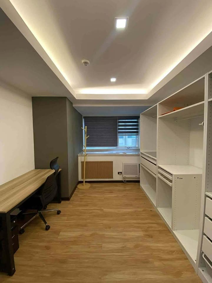 FOR SALE & LEASE: 2BR Unit at Lee Gardens Condominium at Shaw Boulevard, Mandaluyong City - photo 3
