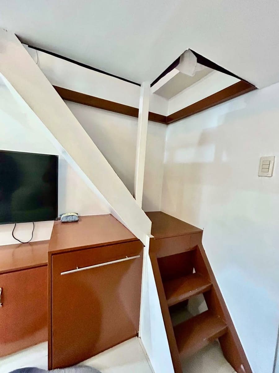 Pet Friendly Studio unit with Balcony FOR RENT - photo 4
