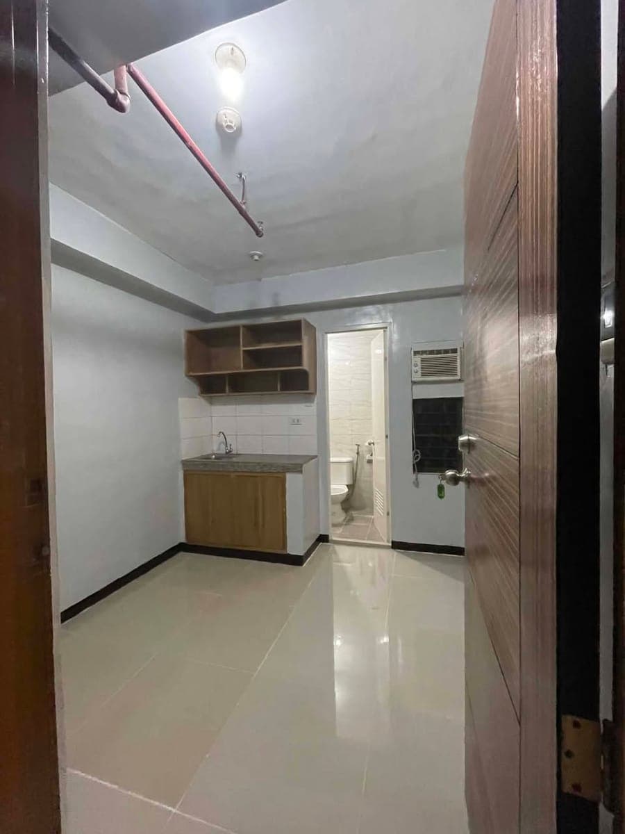 STUDIO TYPE APARTMENT FOR RENT - photo 1