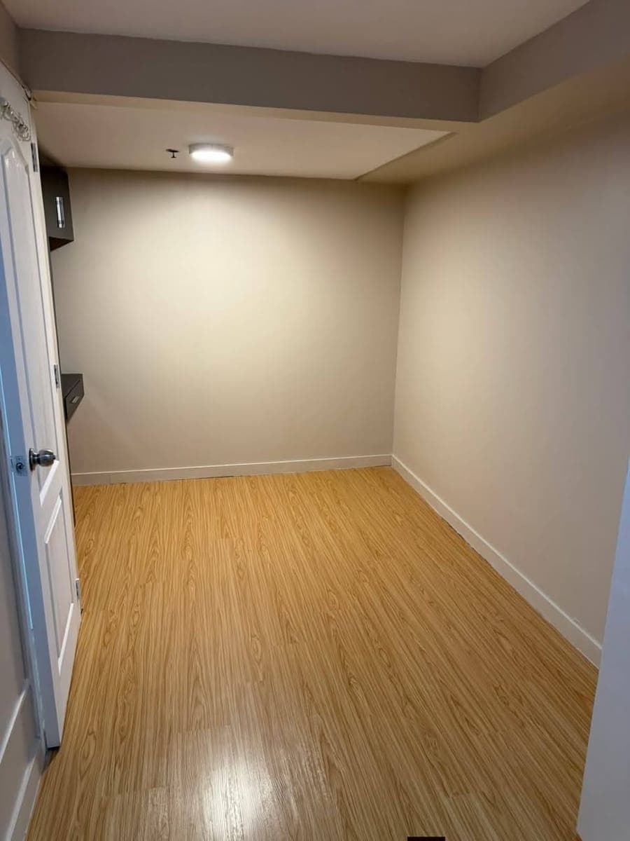🏢 FOR RENT – Semi-Furnished Loft-Type Condo Unit Victoria Towers ABCD Panay Ave - photo 1