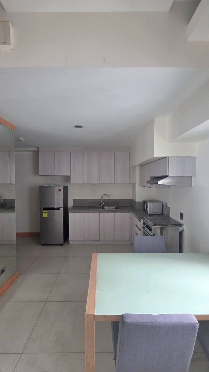 FOR RENT: 2BR Corner Unit - Signa Designer Residences - photo 1