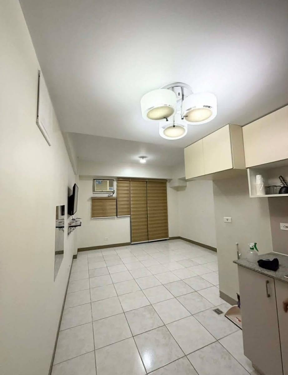 🏙️ FOR RENT | 1 BEDROOM CONDO FURNISHED - photo 1