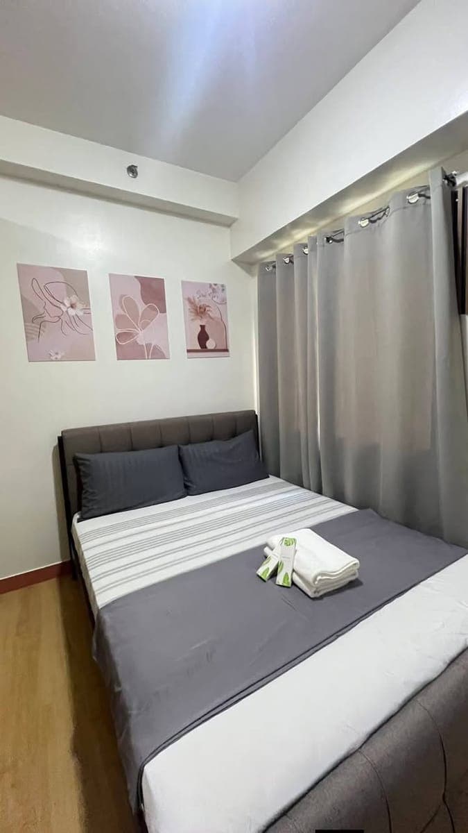CONDO FOR RENT - photo 1