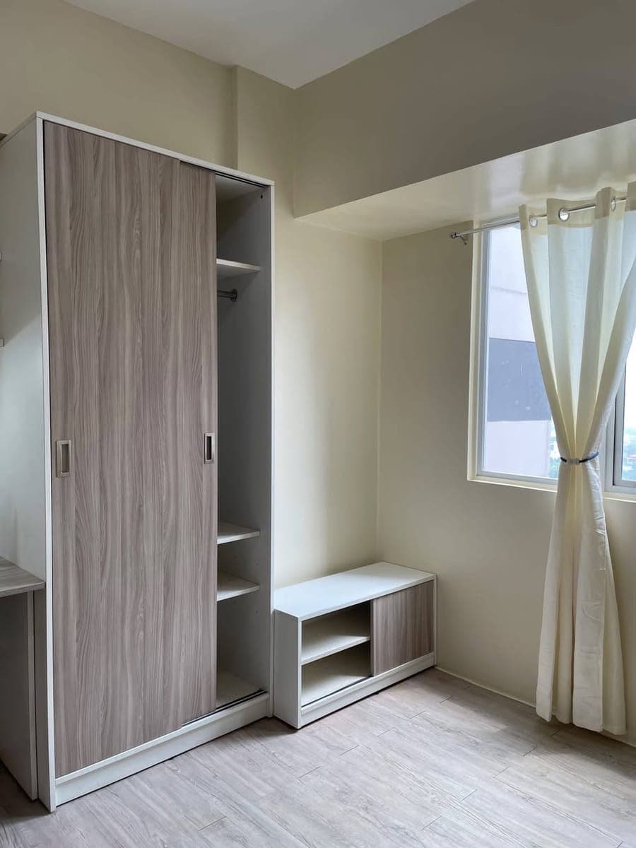 For Rent Studio Unit (18.6 sq.meters) - photo 1
