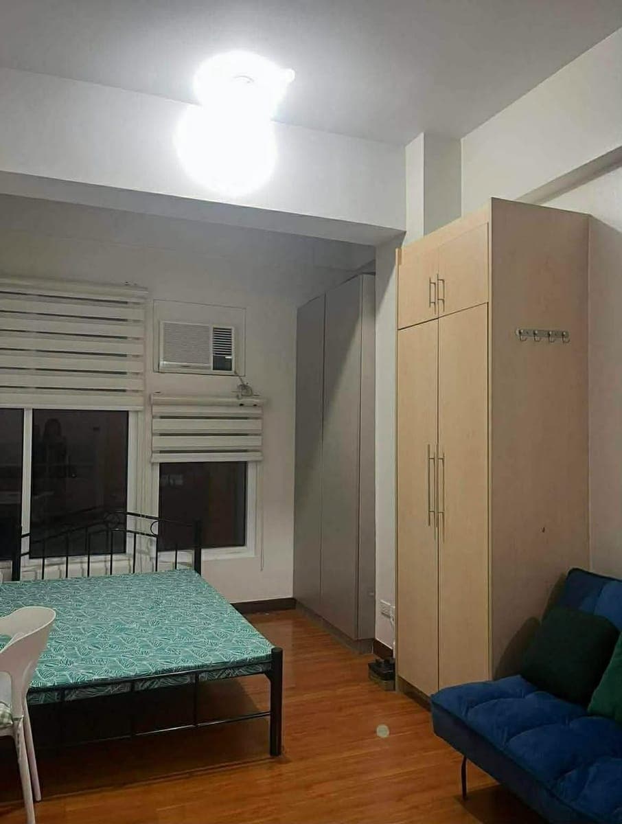 Studio Unit For Rent - photo 2