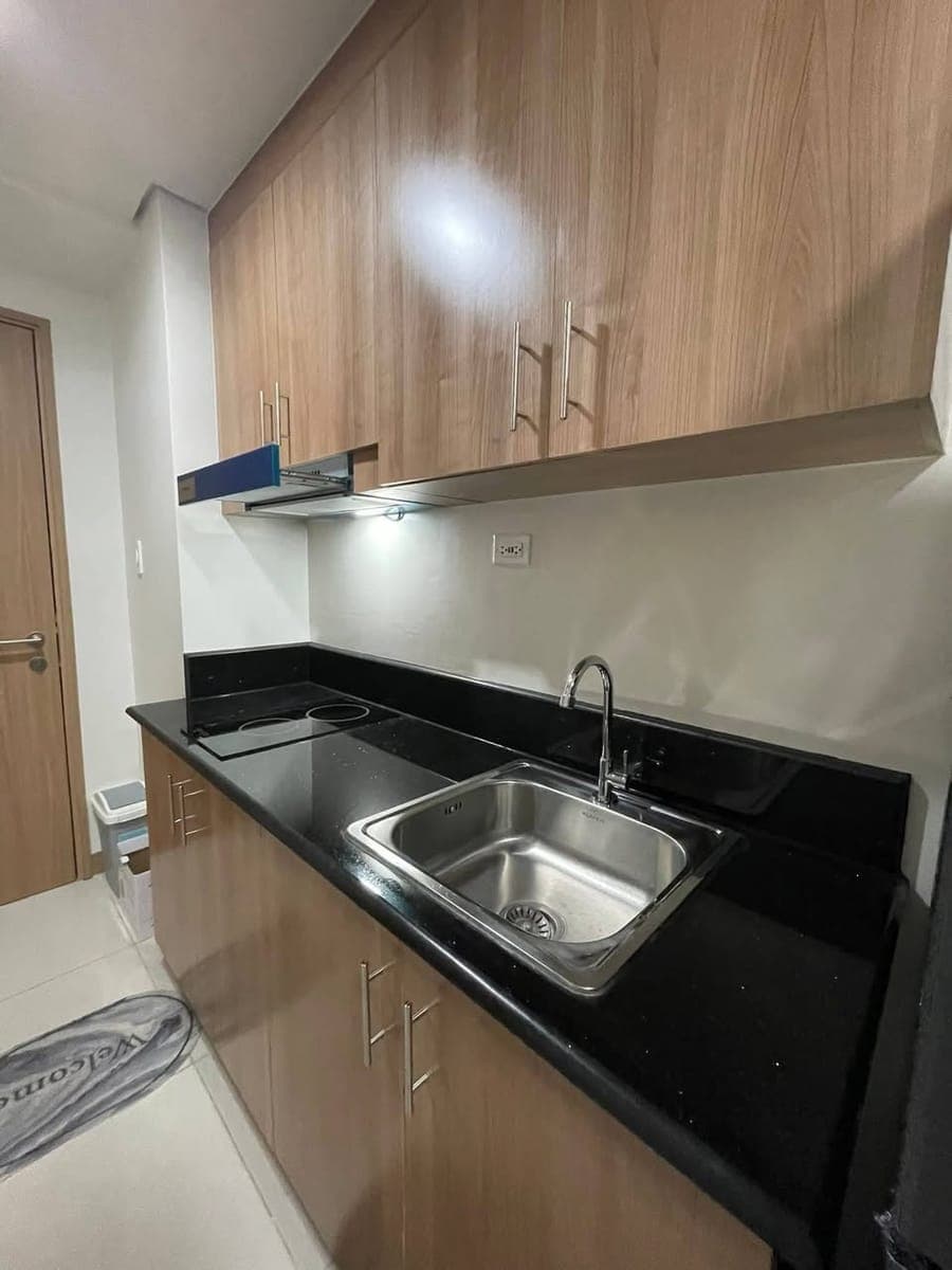 🏠 1BR Condo for Rent - Red Residences Makati - photo 2