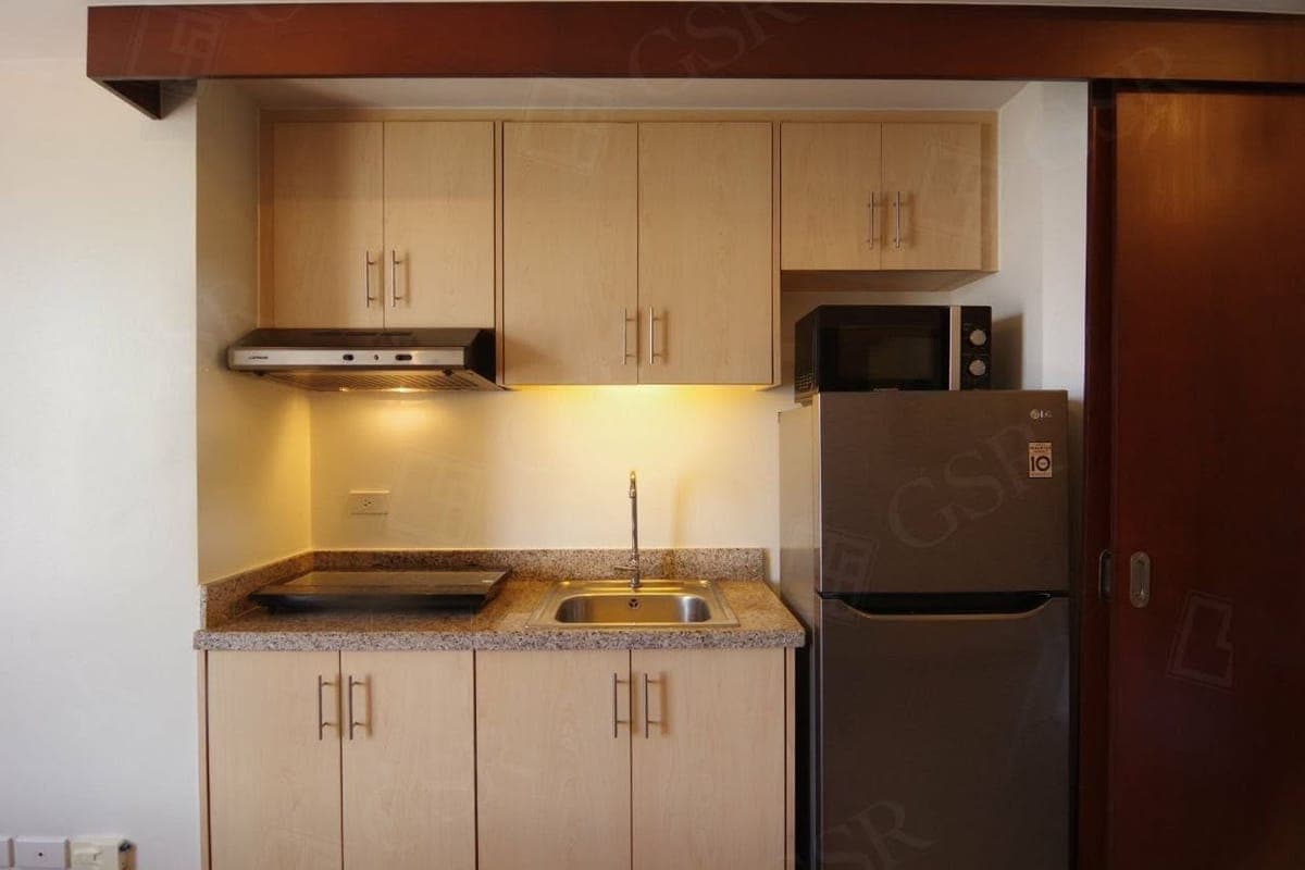 ‼️ CONDO FOR RENT ‼️ - photo 5