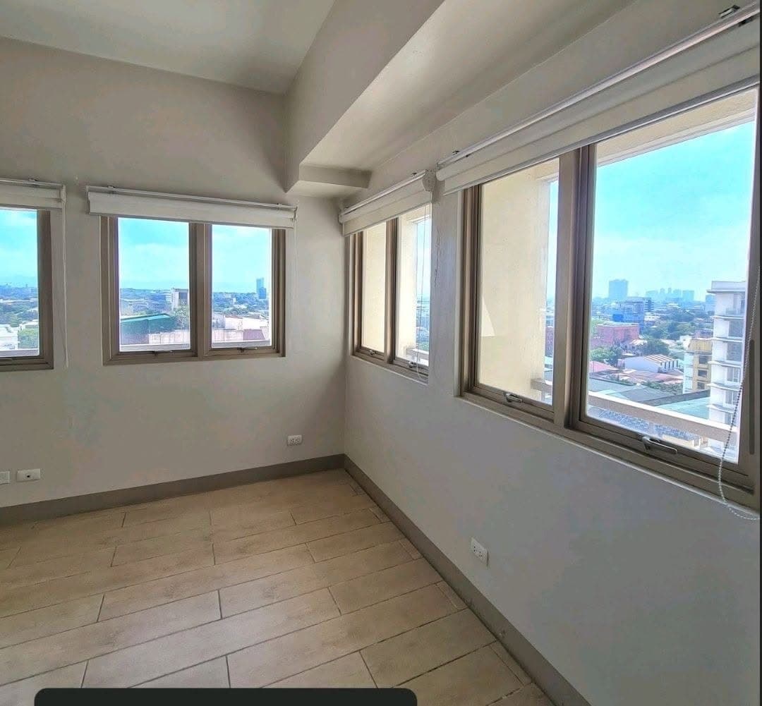 FOR RENT ‼️‼️ NEAR PHC NKTI, EAMC WALKABLE BESIDE QC HALL - photo 4
