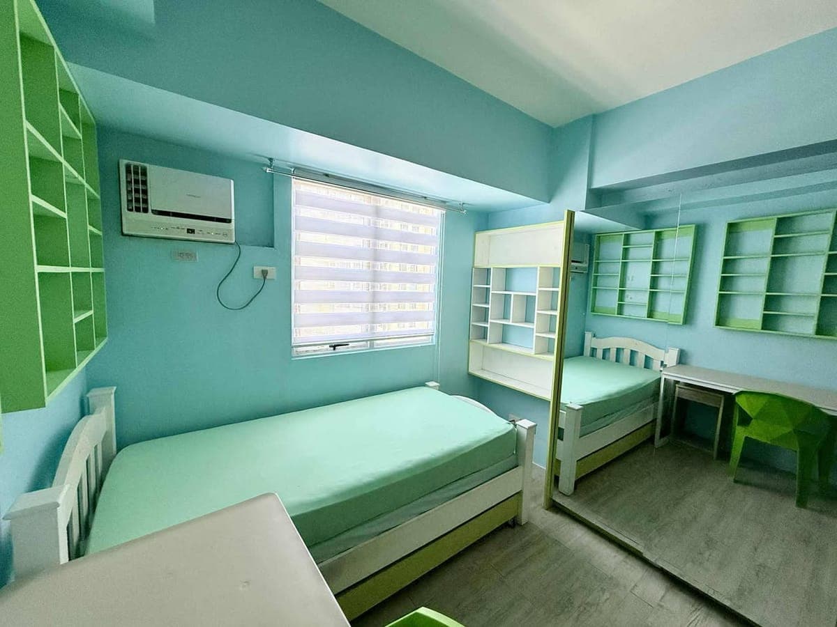 For Rent Studio unit ( 18.6 sq.meters ) - photo 4
