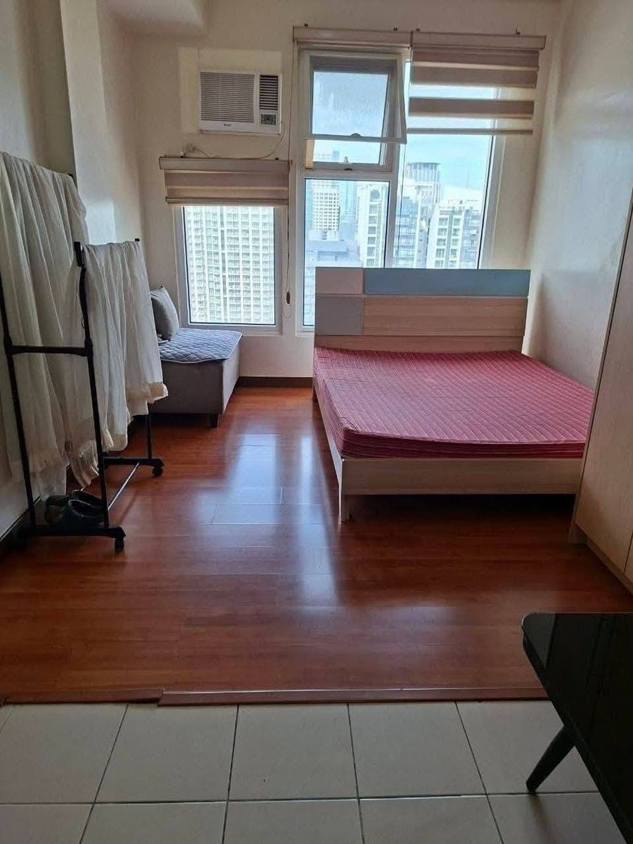🏠 FOR RENT | Makati – Paseo De Roces Tower 2 - photo 1