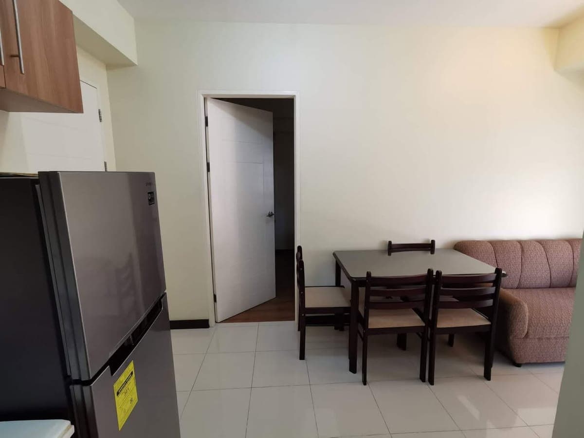 For rent - ZINNIA TOWERS (South tower) 20th floor - photo 2