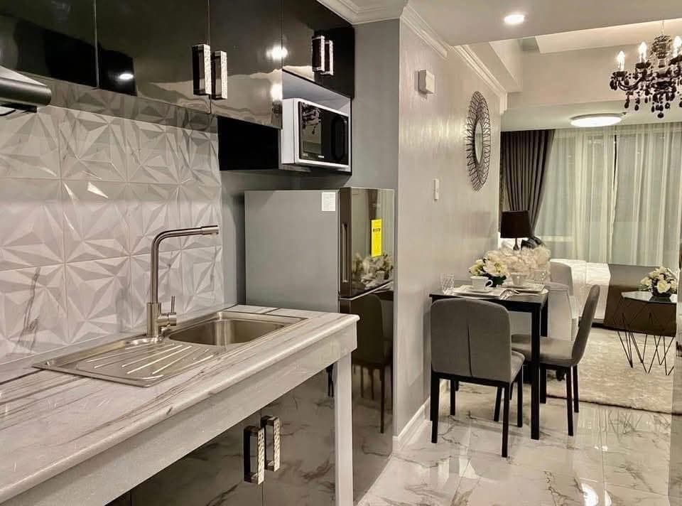 FOR LEASE: Fully furnished Studio unit at Makati Prime Tower, Makati City - photo 2