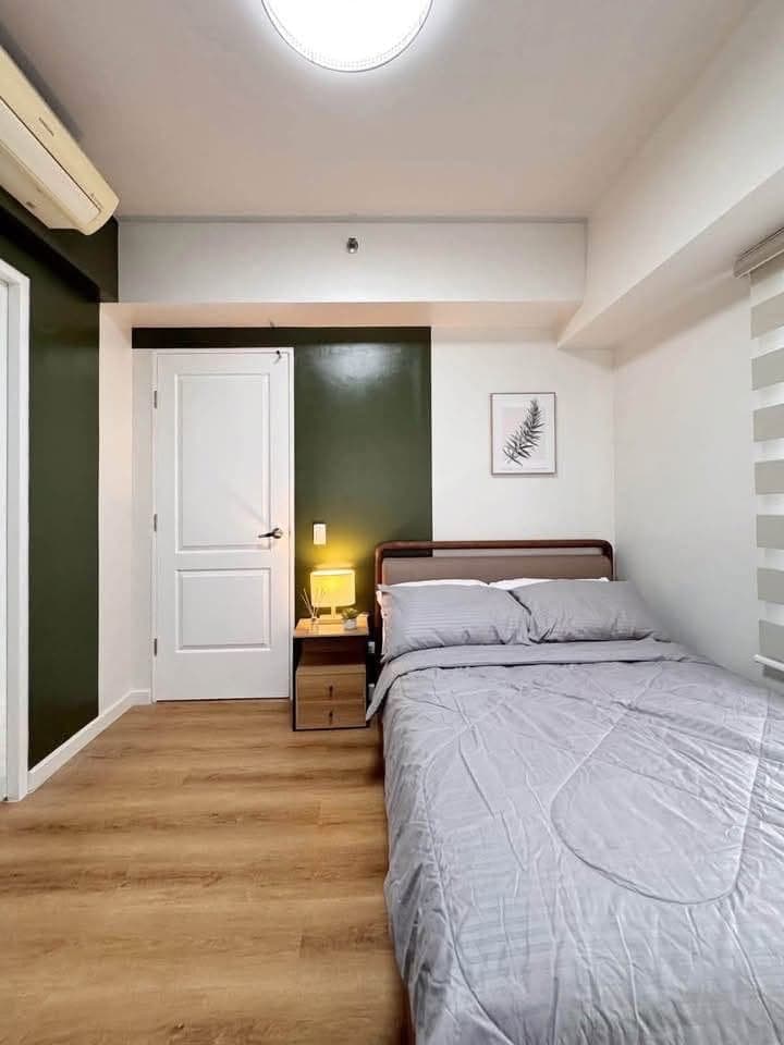 📣1 br with balcony and parking in Senta in Legazpi Makati for Lease‼️ - photo 5