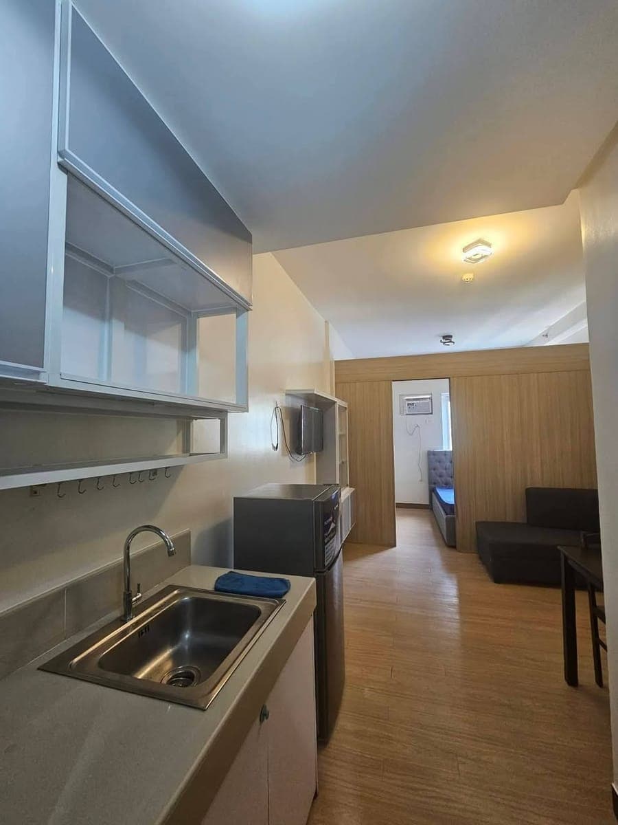CONDO FOR RENT ‼️ - photo 1