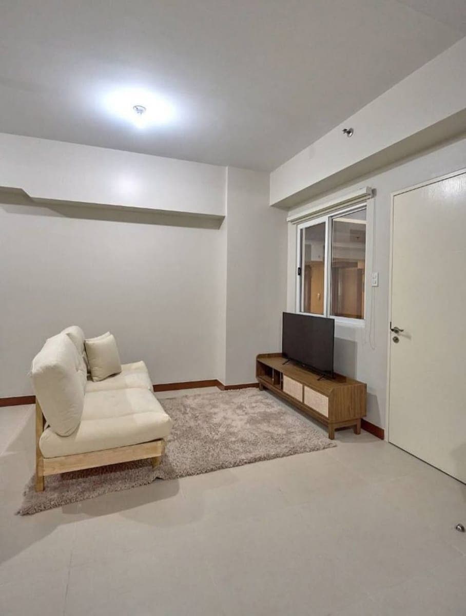 CAMERON RESIDENCES - photo 2