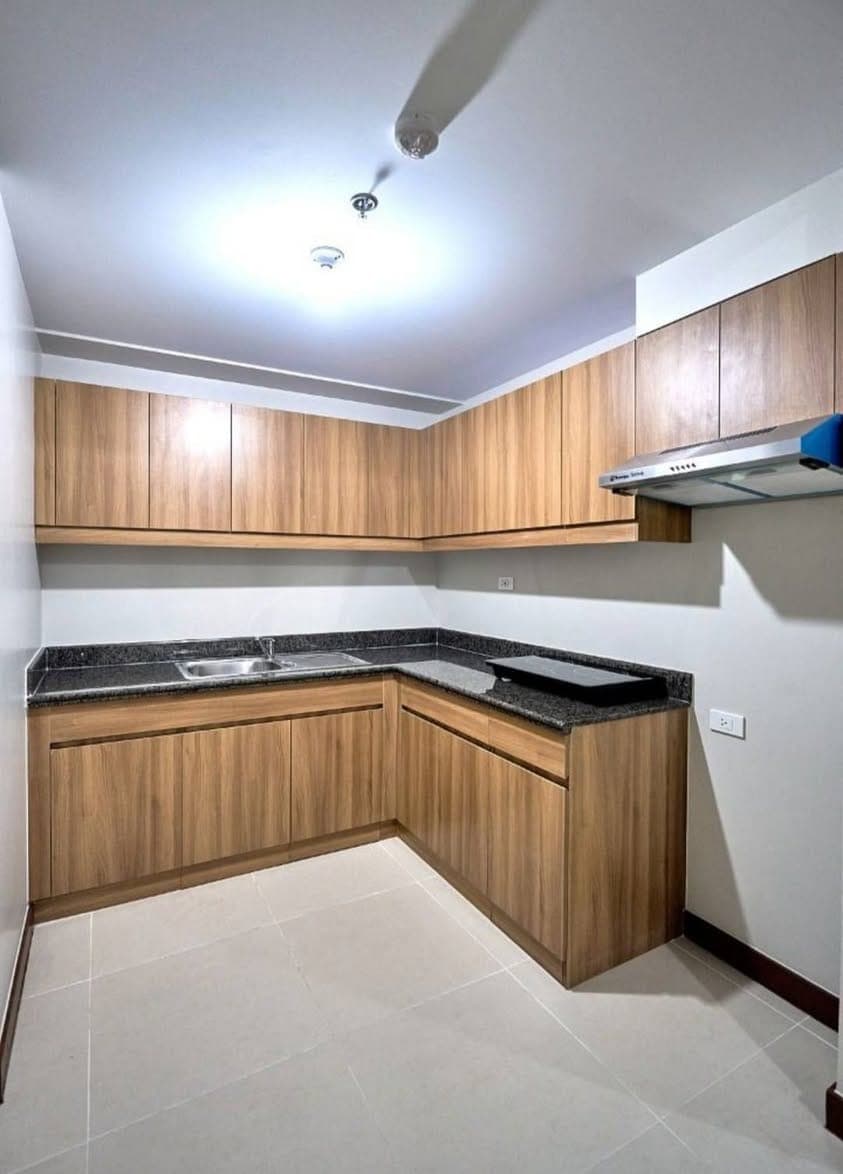 CAMERON RESIDENCES - photo 1