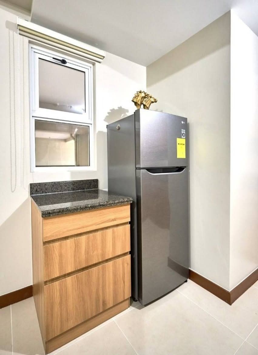 CAMERON RESIDENCES - photo 3