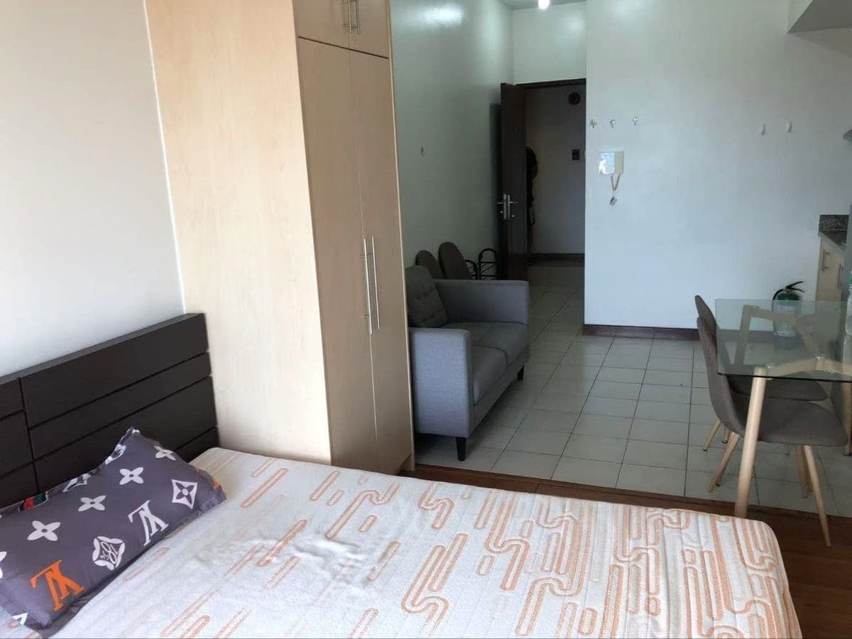Makati | Condo for Rent (Direct Listing) - photo 3